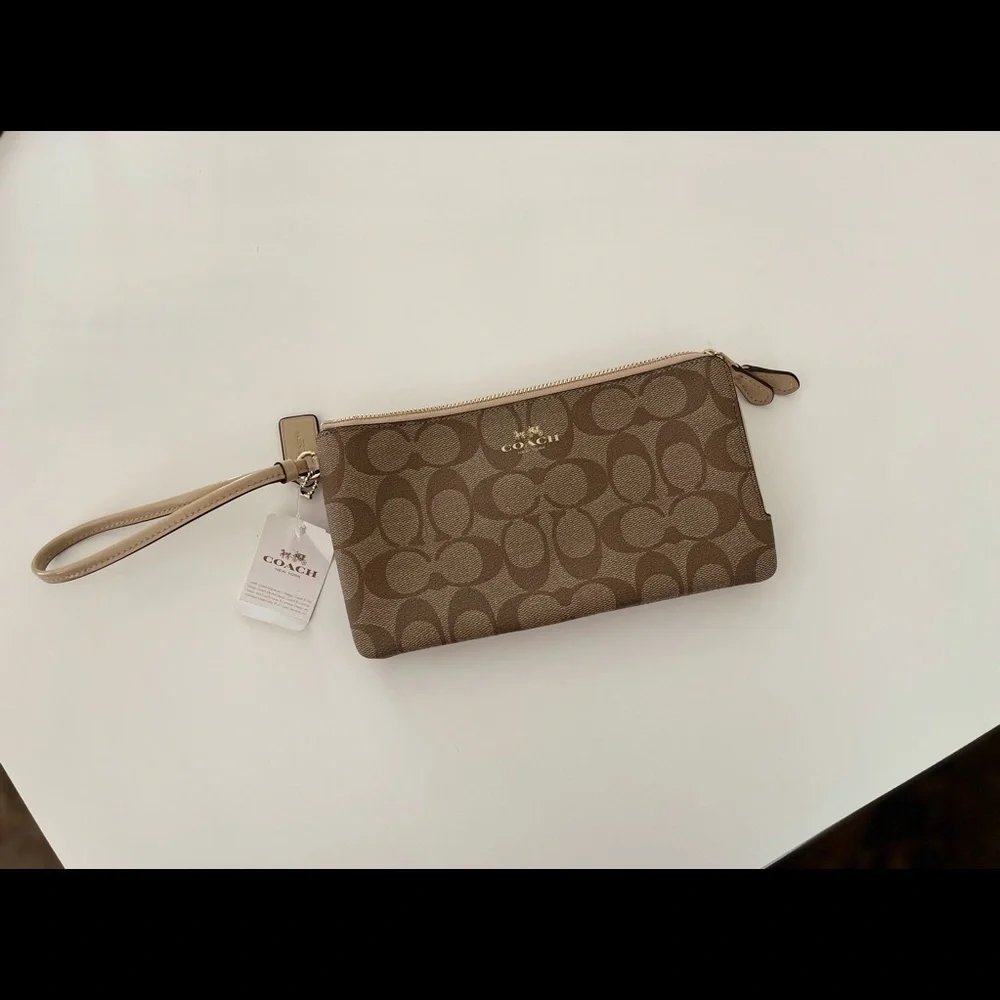 Coach NWT double zip wallet/wristlet - Picture 15 of 16